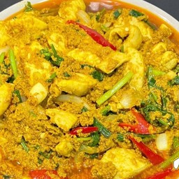 ผัดผงกระหรี่ไก่+ไก่ทอดต้นตำหรับ