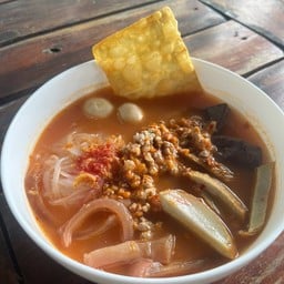 เย็นตาโฟสามพี่น้อง