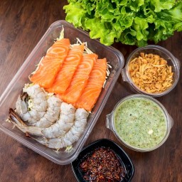 กุ้งม่อนแช่แซ่บ