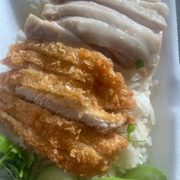 ไก่ทอด+ ไก่ต้มเป็นกับข้าว