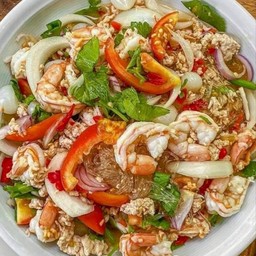 ยําวุ้นเส้นหมูสับและกุ้ง
