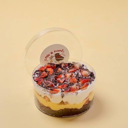 Baby Strawberry Trifle