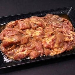 หมูหมักพริกไทยดำ (100g)
