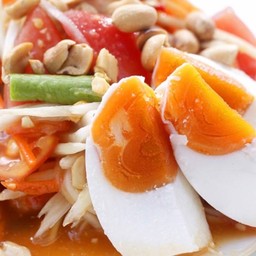 ตำไทย-ไข่เค็ม