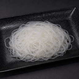 วุ้นเส้นเหนียวนุ่ม นึบ สูตรทางร้าน (500g)