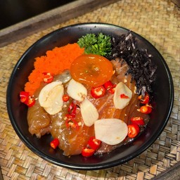 ข้าวหน้าแซลมอน+กุ้งดอง+ไข่ดอง