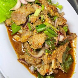 น้ำตกหมู