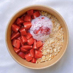 Greek Strawberry Crumble