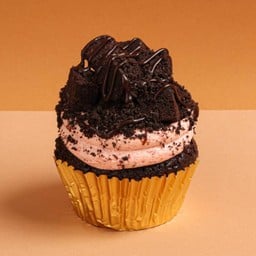 Strawberry Brownie Cupcake