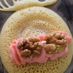 สตอเบอร์รี่ วอลนัท