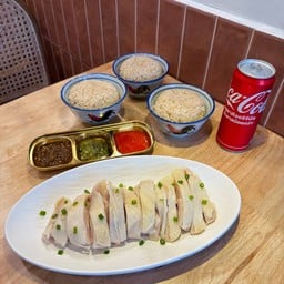 ข้าวมันไก่โกวหลิน เจริญศรี ปาร์ค