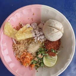 ขี้เมาขายเตี๋ยว
