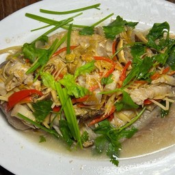 ปลาทับทิมนึ่งบ๊วย