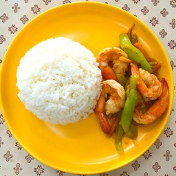 ผัดพริกหยวก (ราดข้าว)