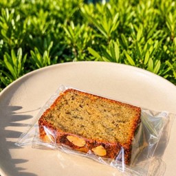 Vegan Banana cake High protein 9g.
