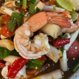 ตำไหลบัว-กุ้งสุก
