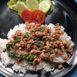 ครัวหมูบิน อาหารตามสั่ง -