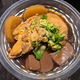 ต้มเส้น โครงไก่ ครึ่งโครง