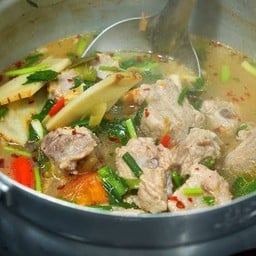ต้มเเซ่บกระดูกอ่อนหมู