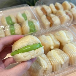 ขนมปังสังขยาใบเตยมินิ