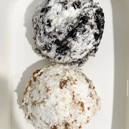 greek bissoff x greek Oreo 2 Scoop