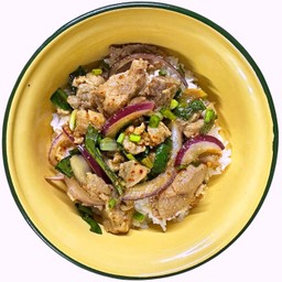 ข้าวราดหมูทอดน้ำตก