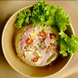 ข้าวผัดแหนม