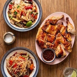 ร้านไก่ย่างวิเชียรบุรีแม่ก๊ะ (เจ้าเก่า)
