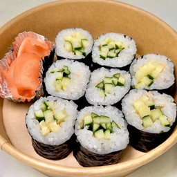ข้าวห่อสาหร่ายไส้ แตงกวาญี่ปุ่น / Kappa maki