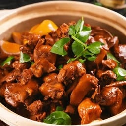 三杯鸡ไก่อบสามรส