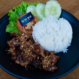 ข้าวหมูทอดกระเทียม
