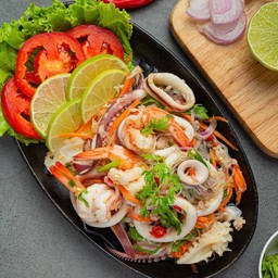 ส้มตำลำยอง by may ส้มตำลำยอง by may