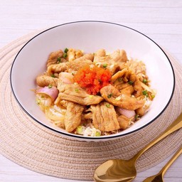 ข้าวหน้าหมูซอสญี่ปุ่น