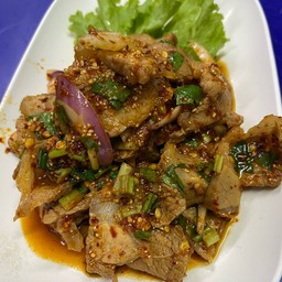 น้ำตกหมู