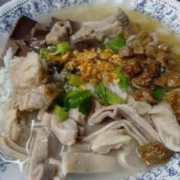 ร้านต้มเลือดหมูกากหมูเจียวเห็ดหอม&โจ๊กเห็ดหอม&เล้งแซ่บbyหญิงเอ๋ หน้าพฤกษา30(เปิดแอฟใหม่ค่ะ)