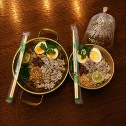 ข้าวคลุกน้ำพริก By ตนพิดโลก