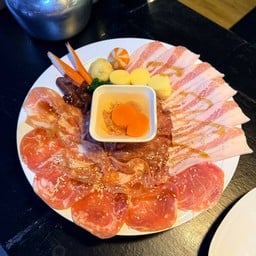 โก๋เจมส์หมูกระทะ/อาหารตามสั่ง/อาหารทานเล่น บางปลา