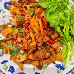 ข้าว+กะเพราโบราณคั่วแห้ง