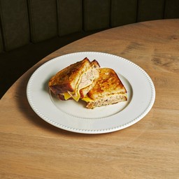 Grilled tuna melt