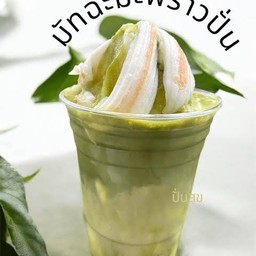 มะพร้าวปั่นนมสด มัทฉะ