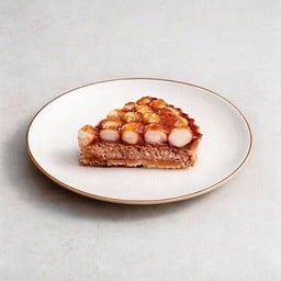 Macadamia caramel pie (V) - slice