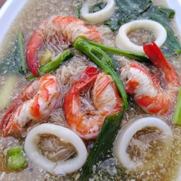 เส้นหมี่ราดหน้ารวม