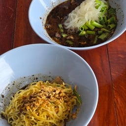 หัวเรือก๋วยเตี๋ยวเรือ 2