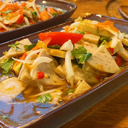 ยำหมูยอ / Spicy Vietnamese Pork Sausage Salad