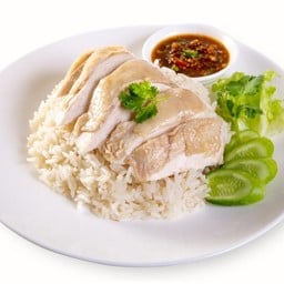ข้าวมันไก่ ไฟลุก