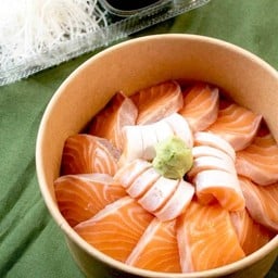 แซลมอนซาซิมิ 500 g