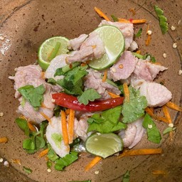 ตำหมูมะนาวแซ่บ