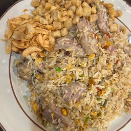 ข้าวผัดแหนมพริกสด