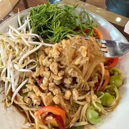 ตำซั่วเส้นเล็กกากหมูปลาร้า