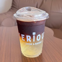 อเมริกาโน่น้ำช่อดอกมะพร้าว (Americano Coconut Blossom Water)
